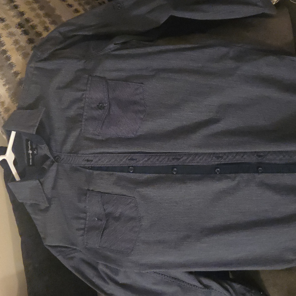 Long sleeve dress shirt